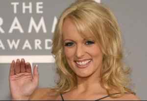 Stormy Daniels ushinja Donald Trump ntiyifuza ko afungwa