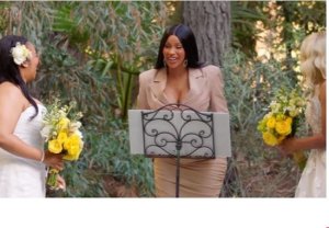 Cardi B bwa mbere Yasezeranije ubukwe bw'abahuje igitsina[AMAFOTO]