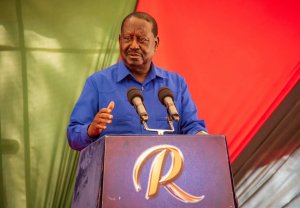 Raila Odinga yasabye imbabazi u Rwanda yibasira Umunyamabanga wa Kenya warututse