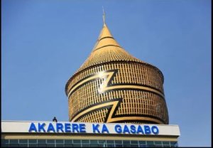 Gasabo: Ababyeyi bafunzwe bakurikiranweho Kujugunya Umwana Wabo Mu Bwiherero