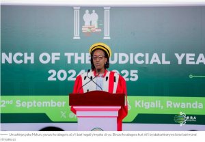 Urwego rw'Ubucamanza rwagaragaje ikiri gufungisha abantu ku bwinshi