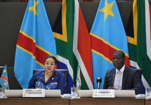 Minisitiri Kayikwamba wa DRC yashimye ubufasha Afurika y'Epfo yahaye igihugu cye binyuze mu butumwa bwa SADC.
