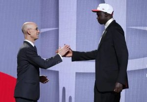 Umunya-Sudani y'Epfo yatoranyijwe, Mavericks itwara uwa mbere muri ‘NBA drafts'