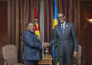  Perezida Kagame yashimye mugenzi we wa Mozambique ku ntambwe amaze gutera mu kugarura amahoro
