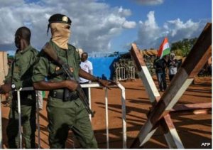 Ubufaransa bukomeje kwinangira gukura ngabo zabwo muri Niger