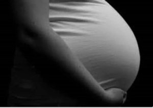 Urubyiruko rutinya gutwara inda kurusha kwandura virusi itera SIDA