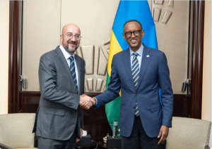 Perezida Kagame yagiranye ibiganiro n'Umuyobozi wa Komisiyo ya EU
