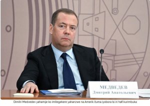 Medvedev wigeze kuyobora u Burusiya yavuze ko sisitemu y'imitegekere Amerika igeze aharindimuka