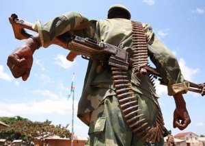 Haravugwa icyateye Umusirikare wa FARDC kubyuka arasa urufaya rw'amasasu muri bagenzi be