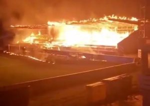 Finlande: Abana bari munsi y'imyaka 15 batwitse 'stade' kubera gutsindwa kw'ikipe bafana