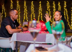 Muvara Ronald wa REG VC yambitse impeta umukunzi we bamaranye imyaka 7