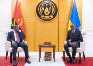 Nyuma yo kurahira, Perezida Kagame yakiriye anaganira na ba Perezida batandukanye