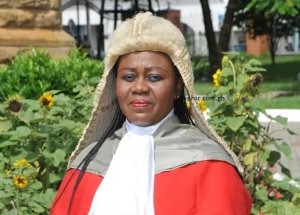 Perezida wa Ghana yirukanye Perezida w'Urukiko rw'Ikirenga