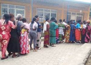 Musanze: Abagore basaba abazabahagararira mu Nteko kutazishimira kwicara ku ntebe gusa