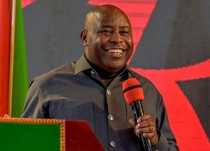 Ndayishimiye yagaragaje ‘Coups d'État' nk'impamvu Banki Nkuru y'u Burundi itiyubatse nk'iy'u Rwanda