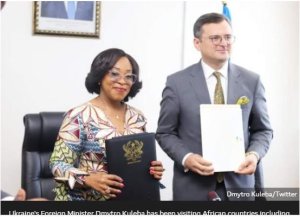 Minisitiri w'ububanyi n'amahanga wa Ukraine Dmytro Kuleba yavuye muri Afurika igitaraganya
