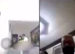 Umuyobozi ukomeye yirukanwe ku kazi nyuma yo gufatwa amashusho ari gusambanya umunyamabanga we bari mu kazi