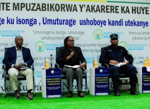 Huye: Impungenge ku bana 2000 batsinzwe ibizamini bya leta ntibagaruke mu ishuri