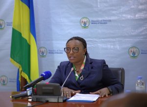 Leta yashyizeho ibiciro ntarengwa by'amafaranga y'ishuri