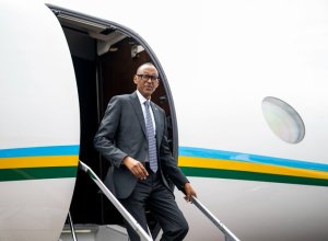 Perezida Kagame yageze muri Côte d'Ivoire aho yitabiriye inama ya Africa CEO Forum 