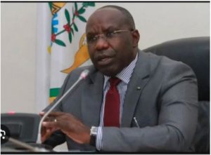 Ubuzima Bwa Politiki Bwa Dr Habumuremyi wagizwe umwe mu bagize Inama y'Inararibonye