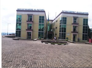 Rutsiro: Umusore afungiye gusambanya umwana ufite ubumuga