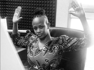 Anitha Pendo niwe uheruka! Ibyamamare bikomeje kubikwa ko byapfuye kandi ari bazima