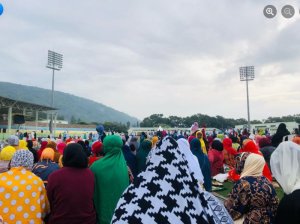 Abayisilamu bo mu Rwanda bifatanije na bagenzi babo ku isi kwizihiza umunsi w'irayidi ( Eidil-Fit'ri )