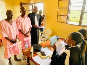 Hatangajwe umubare w'imanza zaciwe nk'Inkiko z'u Rwanda n'izakemuwe hakoreshejwe ubuhuza n'ubwumvikane