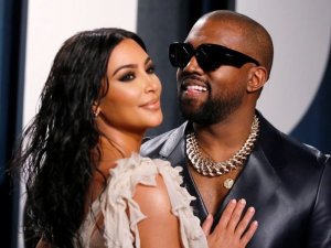 Agahinda katumye Kanye West agereranya urugo rwe Kim Kardashian na gereza