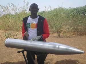 Umusore w'umunya Uganda yasabye Leta uruhushya rwo kugerageza Misile yikoreye