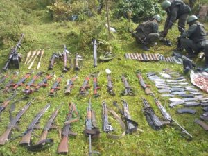 Hagaragajwe intwaro nyinshi umutwe wa M23 wambuye FARDC [AMAFOTO]