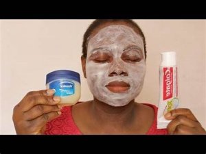 Dore ibintu abantu bakunze kwibeshyaho bakabisiga mu maso nyamara bishobora kubangiriza uruhu