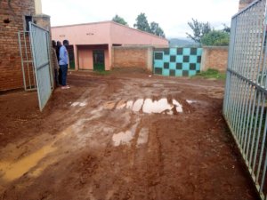 Abakorera mu gakiriro ka Nyamasheke bari mu ruhuri rw'ibibazo