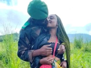 RDC: Umusirikare yataye urugamba ajya kwirebera ikizungerezi birakaza rubanda