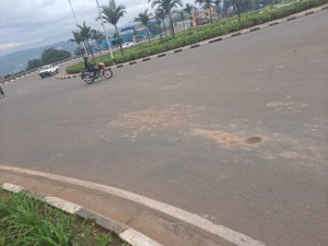 Umujyi wa Kigali wavuze ku byo wasabye byo koza amapine mbere yo kwinjira muri kaburimbo