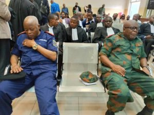 Kinshasa: Abofisiye bakuru bahunze urugamba bagiye kuburanira mu muhezo