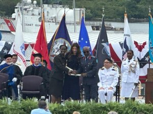 Umunyarwandakazi yabaye indashyikirwa mu ishuri rya gisirikare muri Amerika