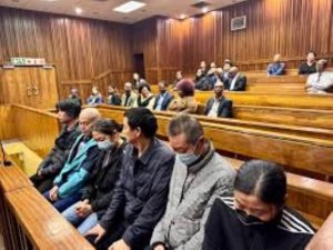 Afurika y'Epfo: Abashinwa bahamijwe ibyaha 158 birimo gukoresha abakozi imirimo y'agahato