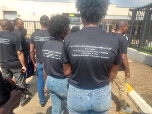 Impunzi z'Abanyekongo zirasaba ko Gen. Ekenge yashyikirizwa ubutabera