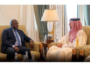Minisitiri w'Ububanyi n'Amahanga wa Angola n'uwa Qatar baganiriye ku bibazo by'u Rwanda na RDC