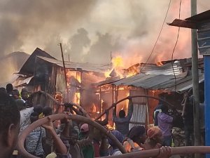 Pakistan: Abarenga 19 baguye mu mpanuka y'inkongi y'umuriro