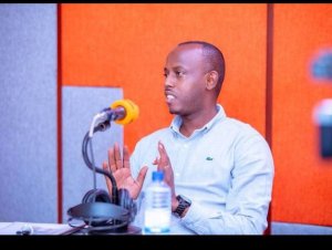 Sam Karenzi yavuze uko yahohotewe n'Umunya-Nigeria akagomba kwitabaza inzego z'umutekano 