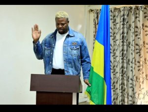 Icyamamare Winston Duke yahawe ubwenegihugu bw'u Rwanda
