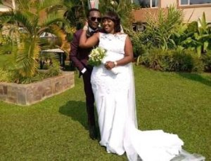 Big Fizzo watandukanye n'umugore w'umuzungu akananiranwa n'umunyarwandakazi,yarongoye umurundikazi[AMAFOTO]