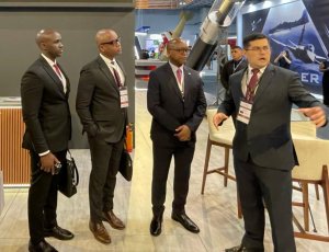 Minisitiri Marizamunda na Gen. Karuretwa bari muri Brésil