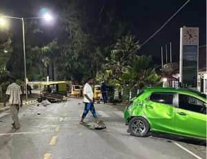 Yakomerekeje abantu batatu kubera gufata umugore we asomana n'undi mugabo