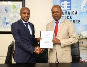 U Rwanda na Jamaica byagiranye amasezerano mu by'Isoko ry'Imari n'Imigabane