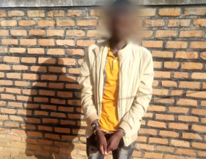 NYAGATARE:Yatawe muri yombi nyuma yo kwigira umupolisi akambura abaturage kakahava