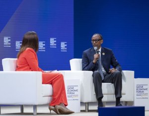 Nta muntu twigeze dusaba kohereza abimukira mu Rwanda- Perezida Kagame avuga kubimukira 